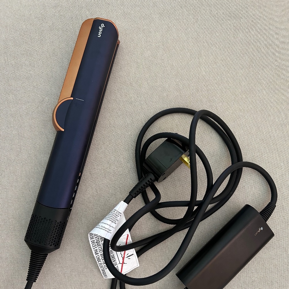 DYSON AIRSTRAIT WET/DRY STRAIGHTENER